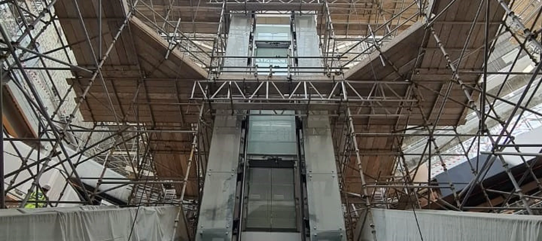 THAT Concept Store, Mall of Emirates Banner